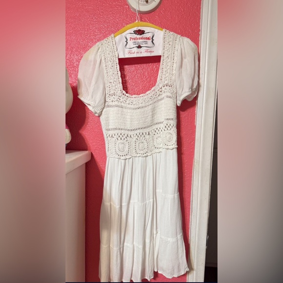 Jessica Simpson Cream Crochet Dress - Picture 1 of 3